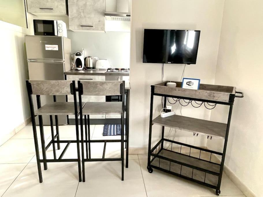 La Venezia'S Studio Flat ลีวอร์โน ภายนอก รูปภาพ