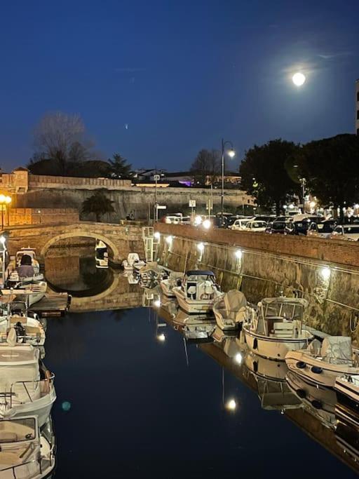 La Venezia'S Studio Flat ลีวอร์โน ภายนอก รูปภาพ